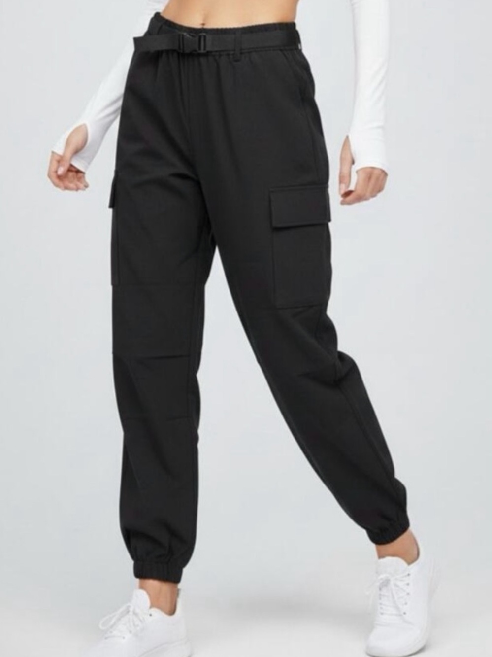 Halara Black Ripstop Cargo Jogger Pants. NWT